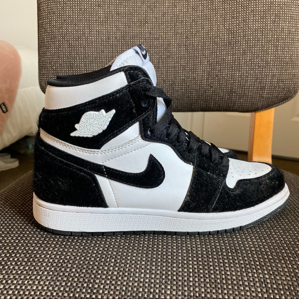 Air Jordan 1 Retro High Twist (Panda)